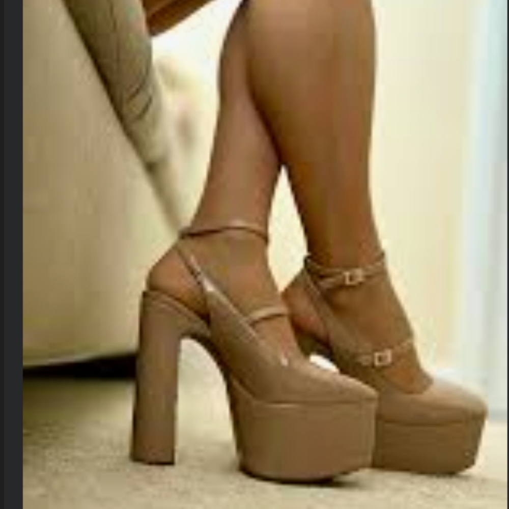 NEW JS SkyHi Heels - Picture 3 of 6